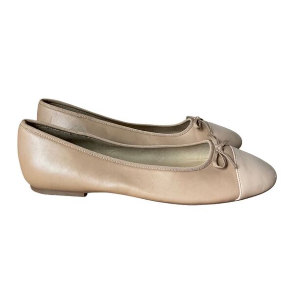 Ann Taylor Cap Toe Leather Ballet Flats - Picture 1 of 6